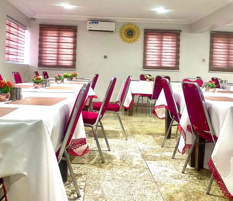 Ultimate Hotel Guide: Tips for Staying in a Hotel